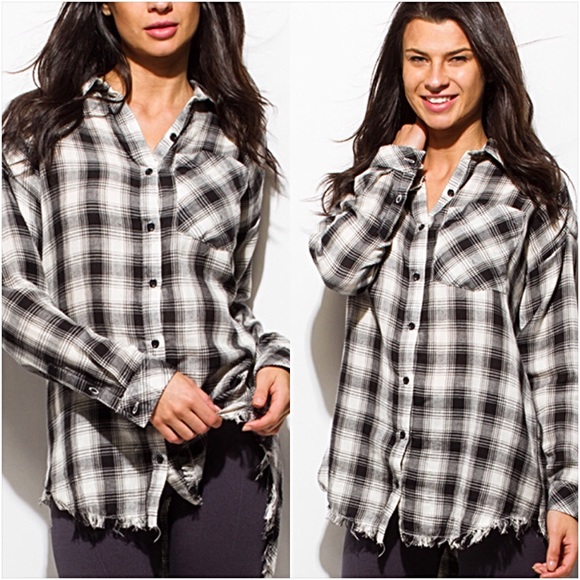 Tops - Bohemian Frayed Hem Plaid Shirt Tunic SM